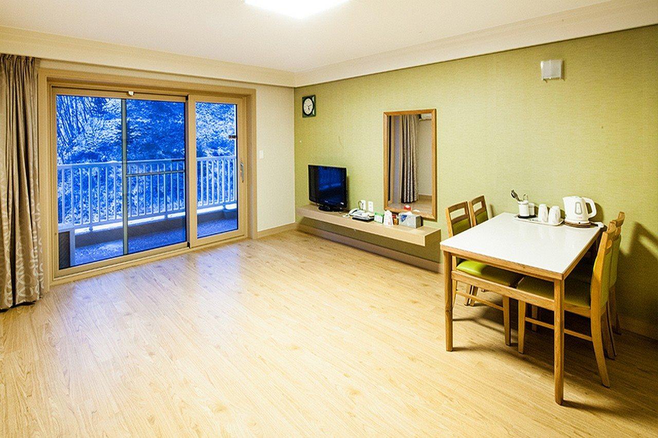 วิวัลดิพาร์ค Hotel ฮองชอน ภายนอก รูปภาพ