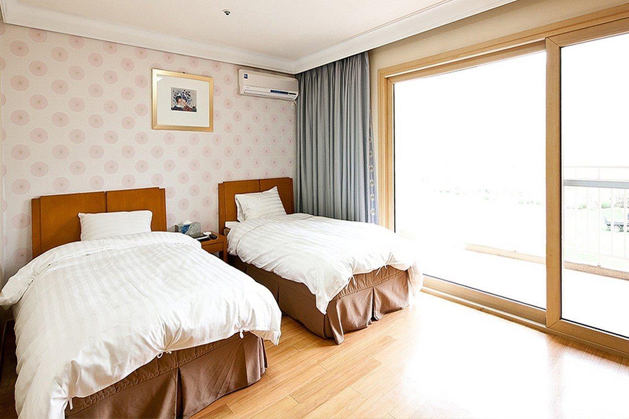 วิวัลดิพาร์ค Hotel ฮองชอน ภายนอก รูปภาพ